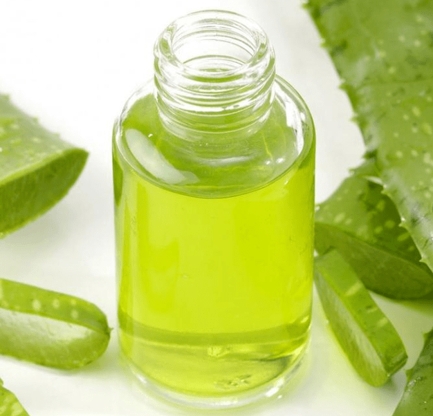 Multi -ingredient masks to rejuvenate face skin with aloe